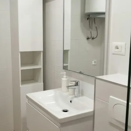 Apartment Mara Primosten Exterior photo