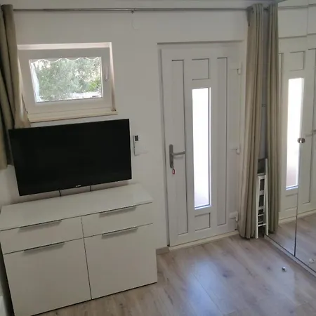 Apartment Mara Primosten Exterior photo