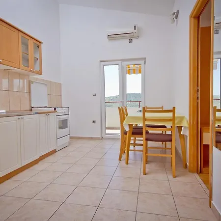 Apartment Mara Primosten Exterior photo
