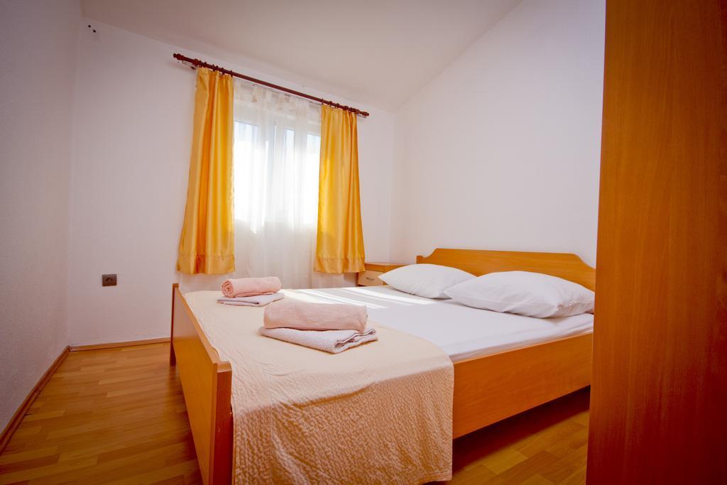 Mara Apartment Primosten
